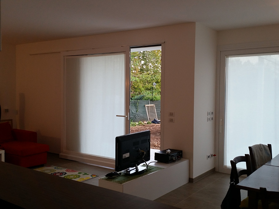 http://www.salvador-infissi.it/wp-content/uploads/2015/11/20141002_181452.jpg