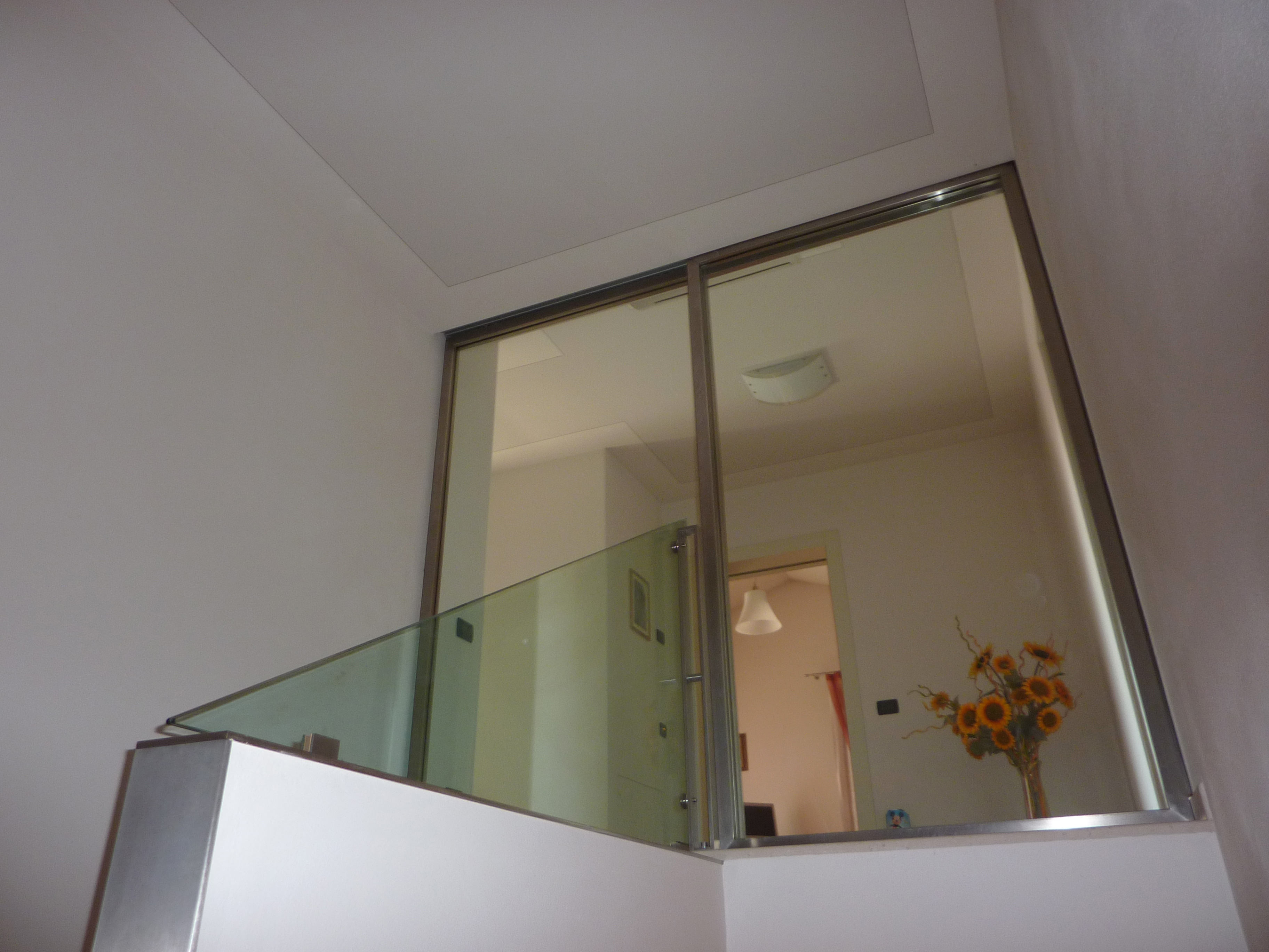 http://www.salvador-infissi.it/wp-content/uploads/2015/11/P1030827.jpg